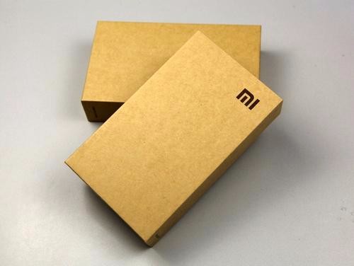 說(shuō)到牛皮紙盒，多少人會(huì)箱到小米手機(jī)盒？